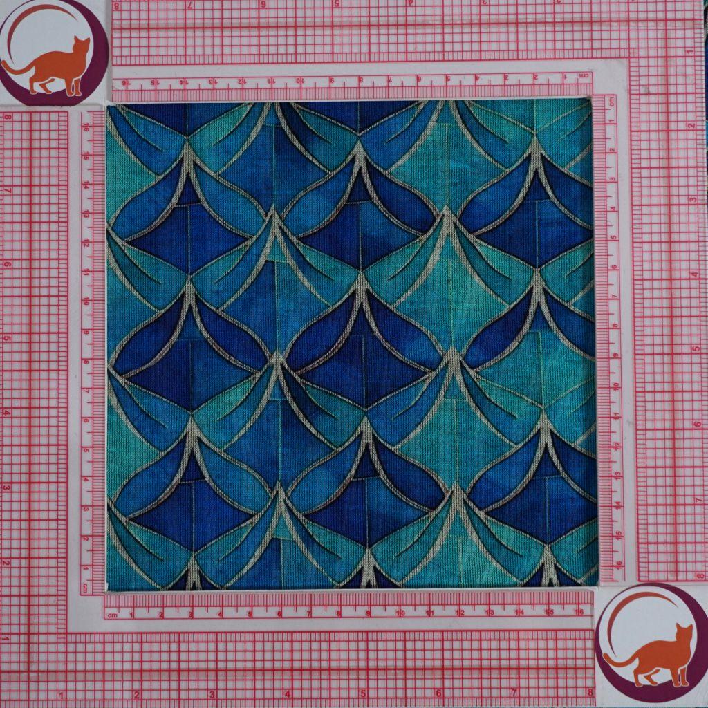 Romanitjersey Feinstrick Ornamente geometrisch Türkistöne